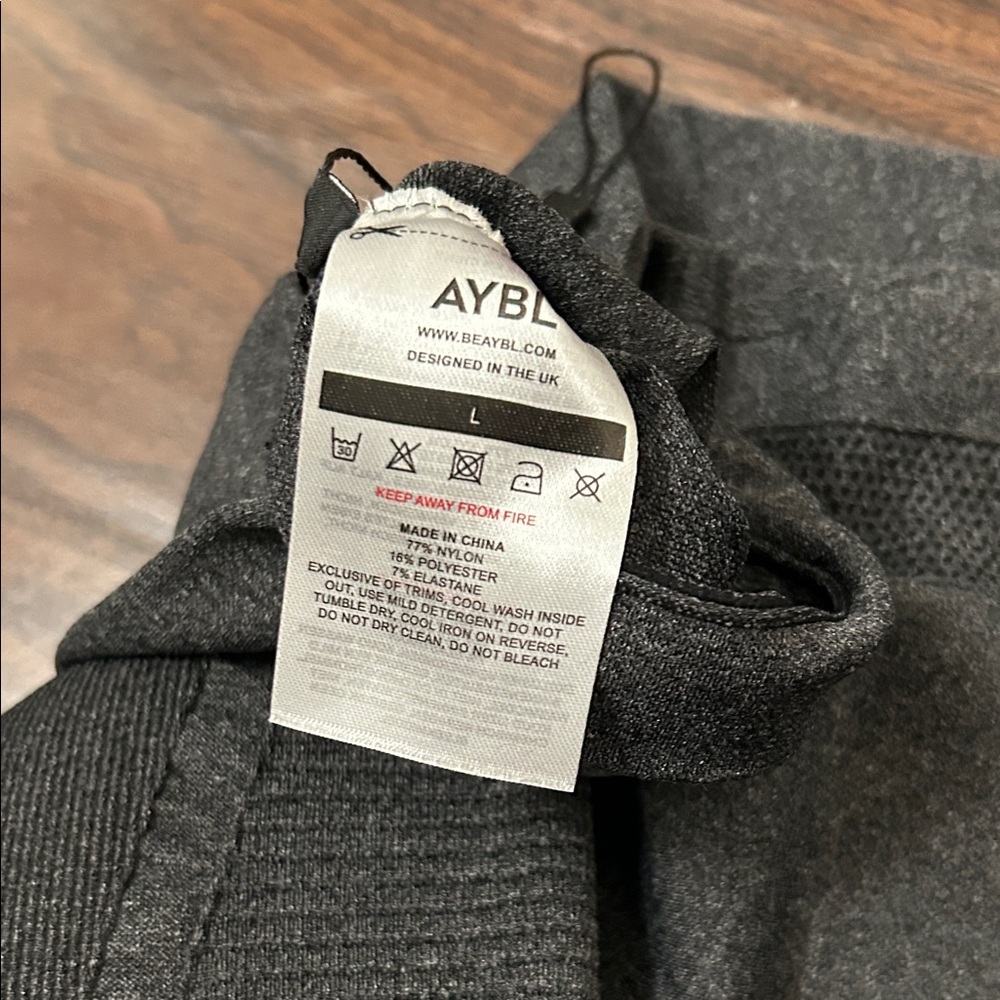 AYBL Seamless Charcoal Gray Leggings NWOT - Picture 3 of 10
